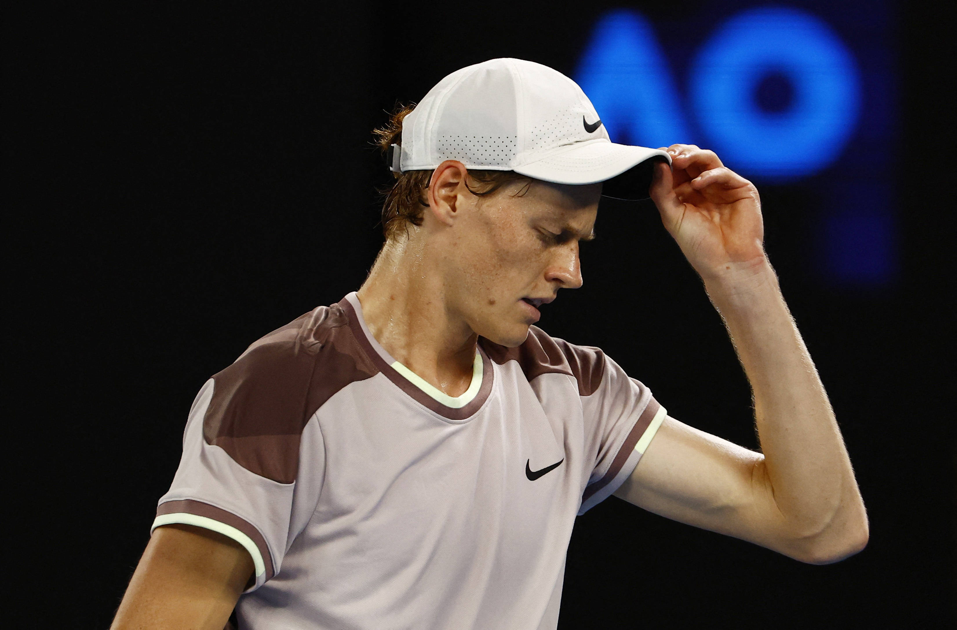 替补门将成 替补门将成