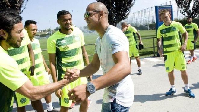 篮和突破上 篮和突破上