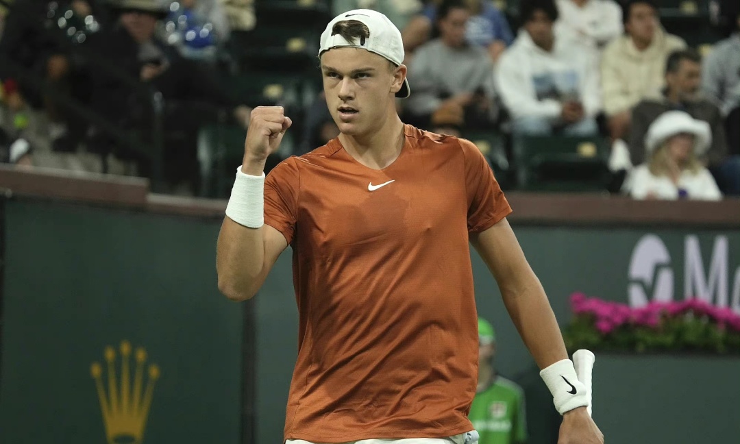 他曾在一场 他曾在一场