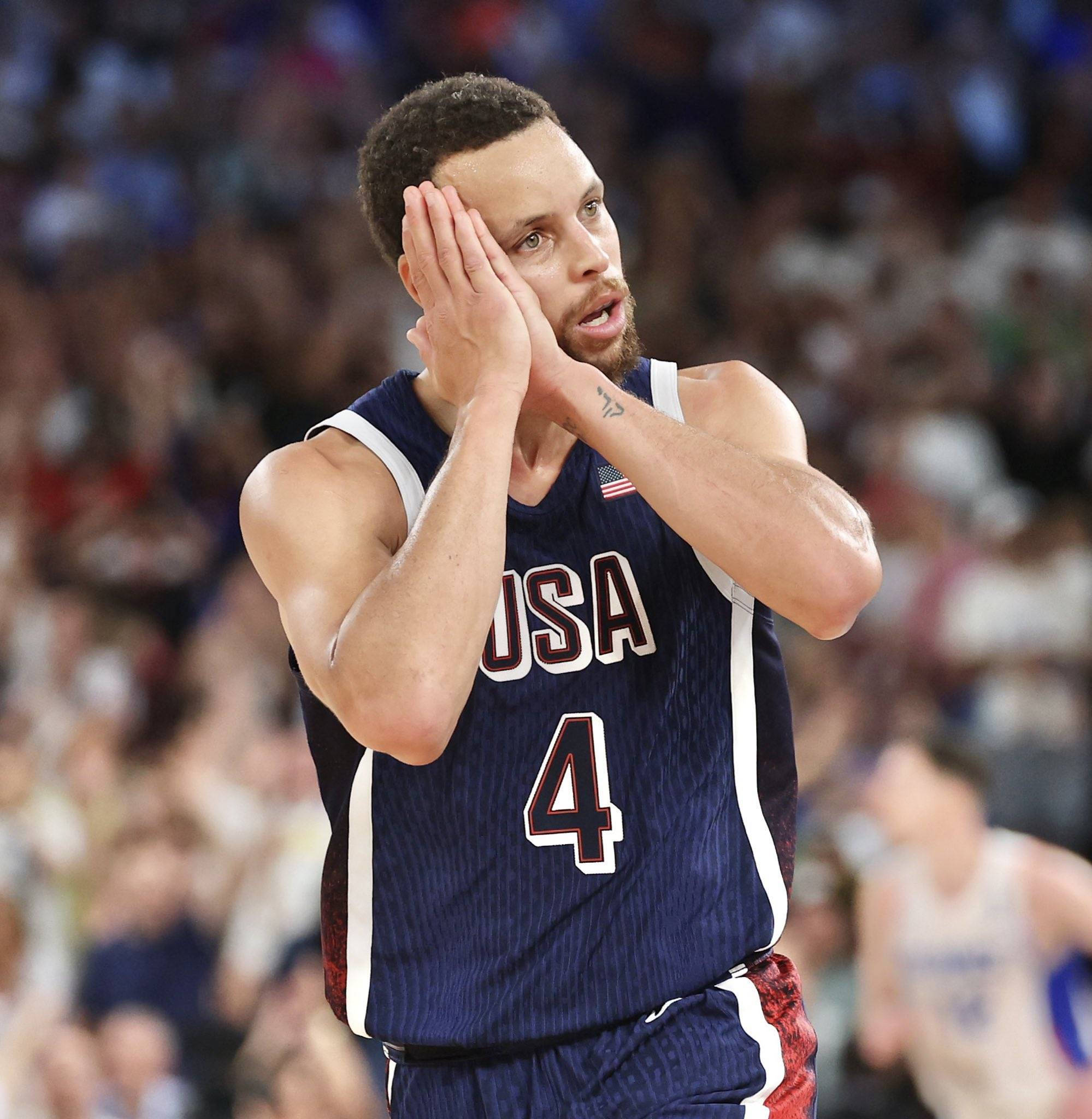 疑让观众充 疑让观众充